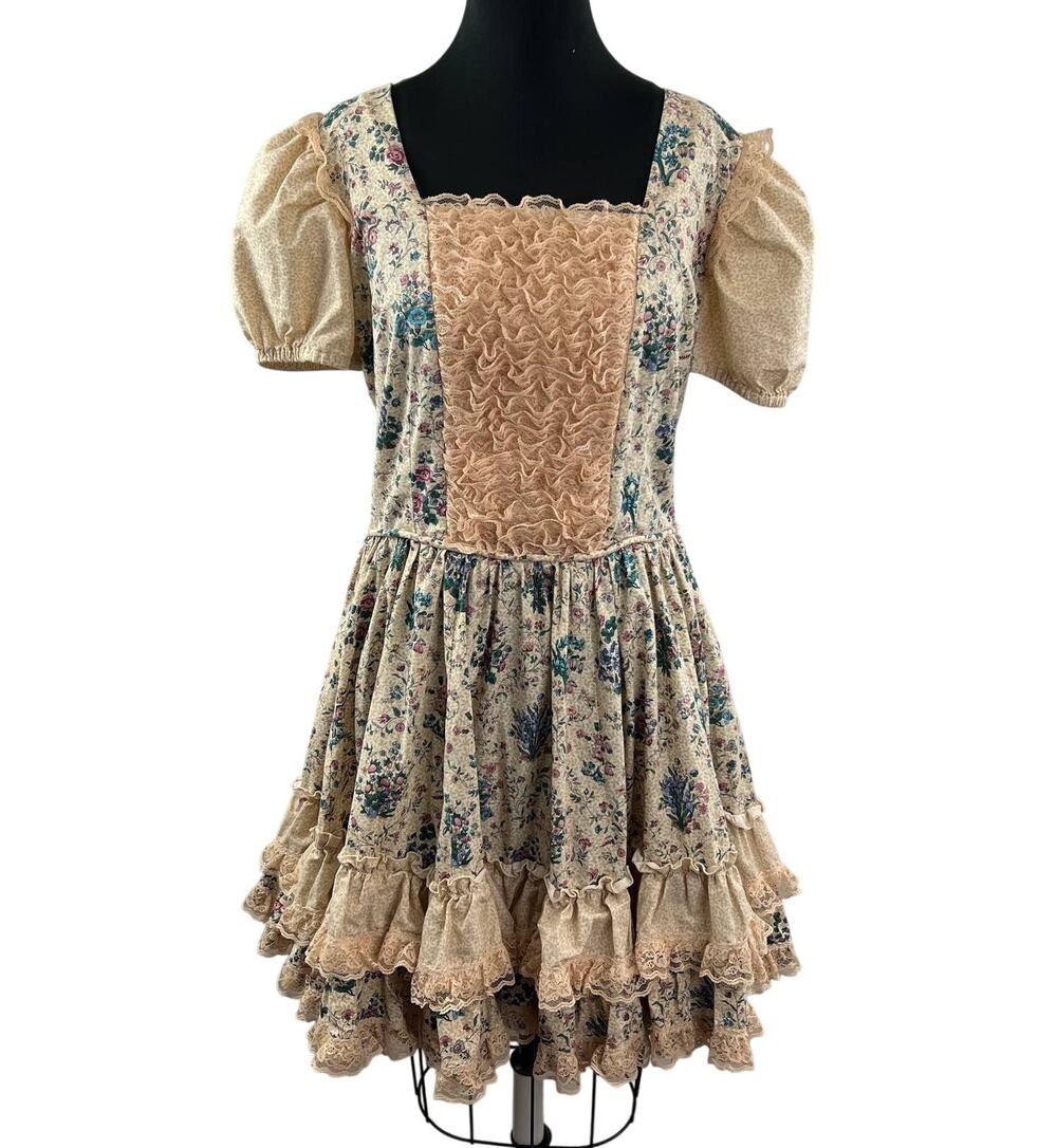 VTG Womens Victorian Style Ruffle Lace Floral Short Sleeve Tiered Lolita Dress S